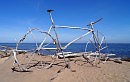 Велосипед на берегу моря...